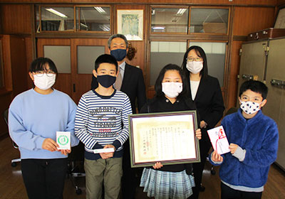 表彰校紹介 優良校 佐賀県 唐津市立箞木小学校 公益社団法人食品容器環境美化協会